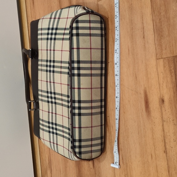 Burberry Nova Check Handbag - Picture 11 of 14